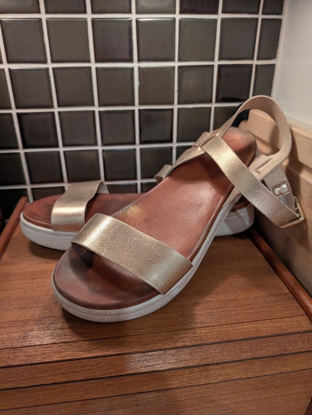 Mia Gold Leather Platform Sandals,9